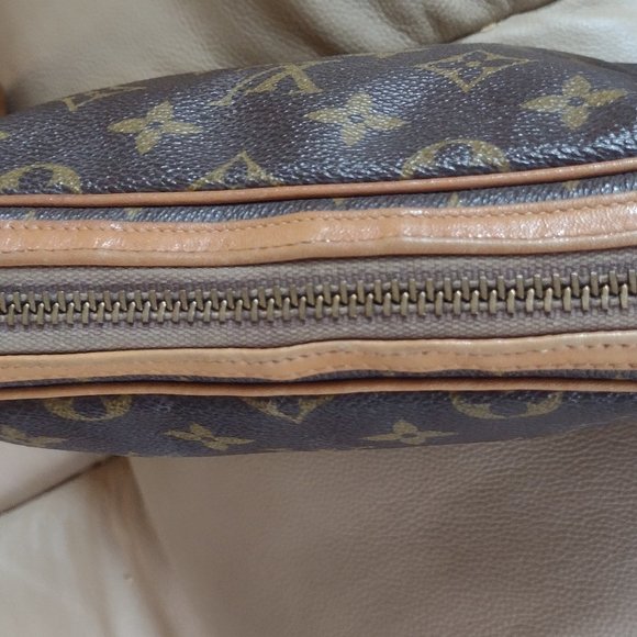 Incredible Authentic Louis Vuitton Vintage Bag👜 - Picture 6 of 12